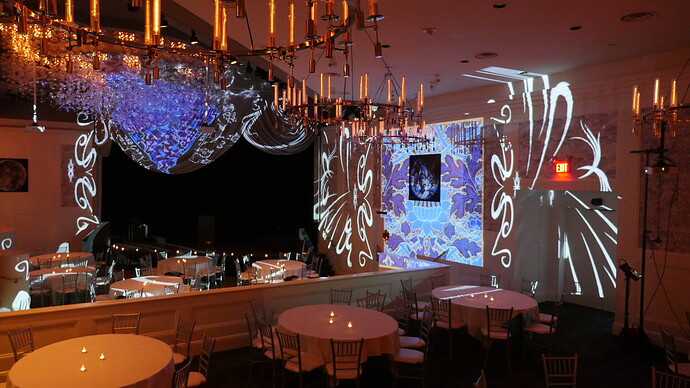 MET STAGE Tapestries Stage and R BEST