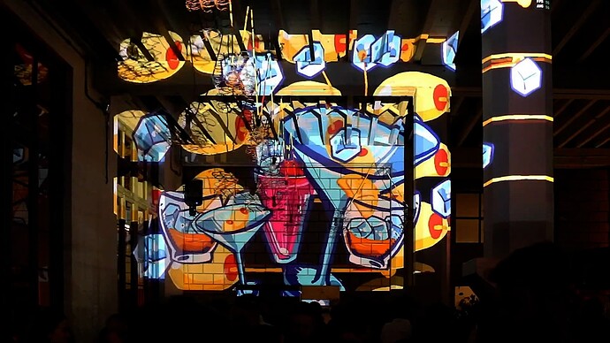 Crate_Halloween_LiveAnimation_Edit.00_00_36_05.Still010