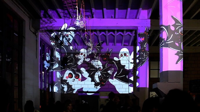 Crate_Halloween_LiveAnimation_Edit.00_00_08_23.Still003